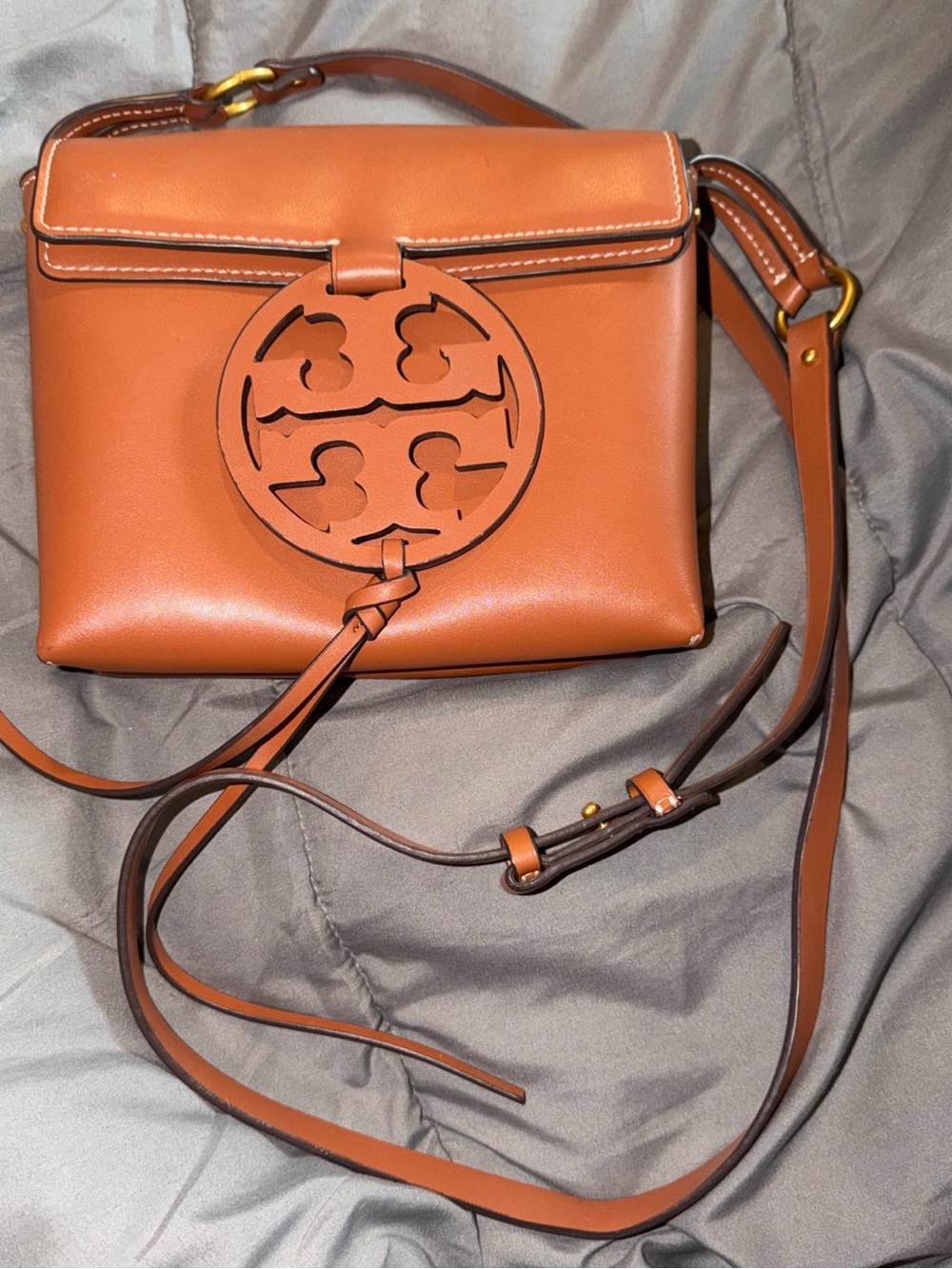 Tory Burch Leather Crossbody in Cognac Brown
